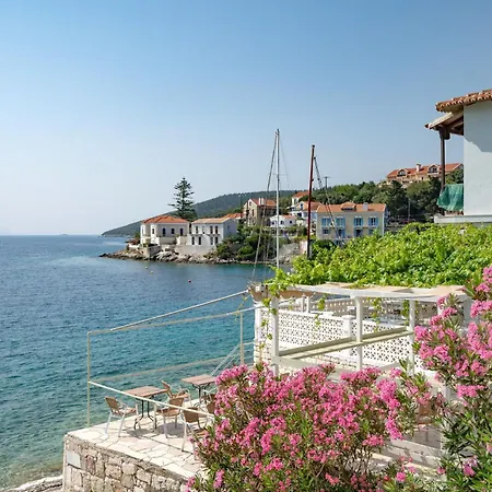 Βίλα Allegra Tzamarelata