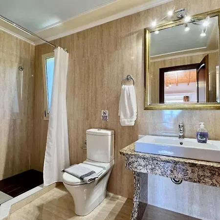 빌라 Allegra Tzamarelata